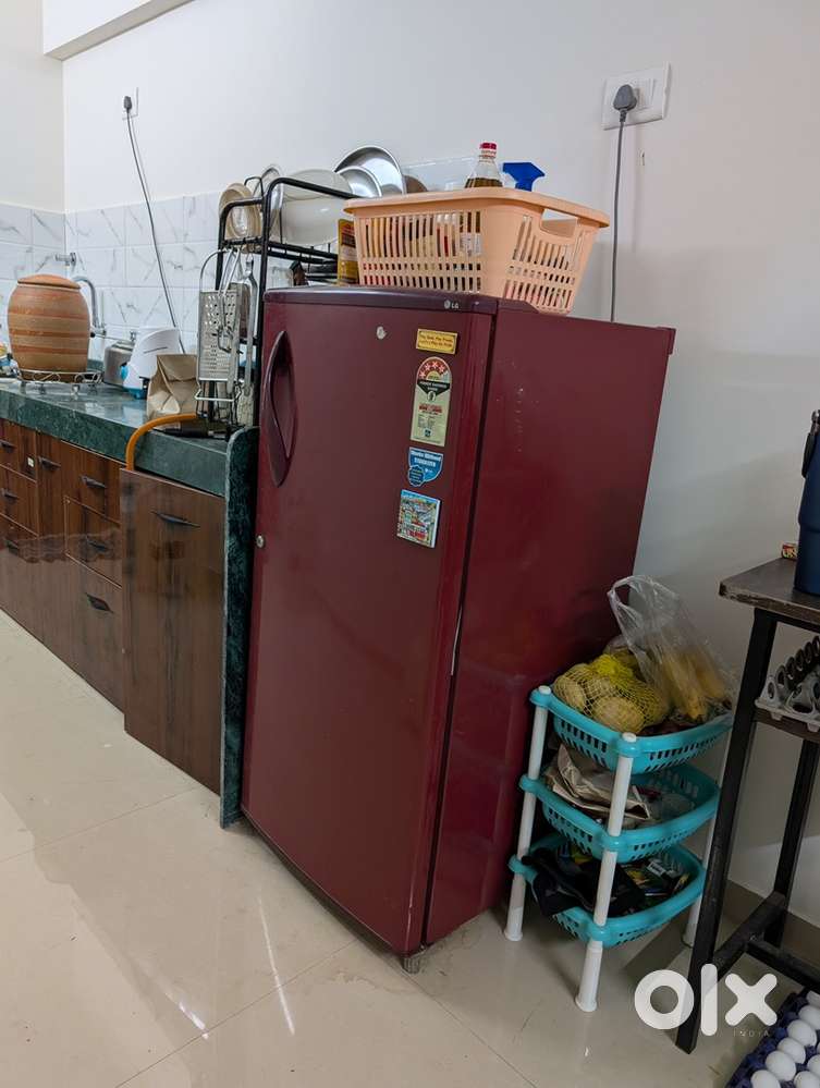 LG 4 Star Refrigerator in Great Condition !