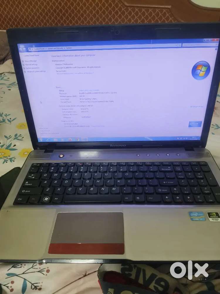 LENOVO Z570 BIG SCREEN 15.6 GOOD BATTERY Backup