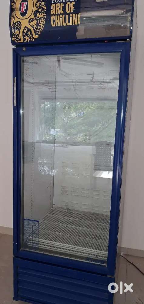 Everest make Bottle  cooler,650 Ltr. 5 years old