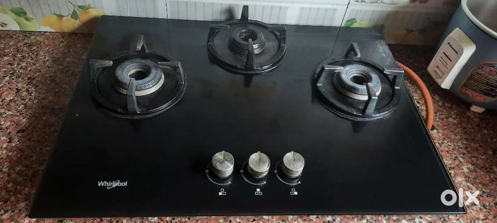 Whirlpool Gyas Oven 3 burner