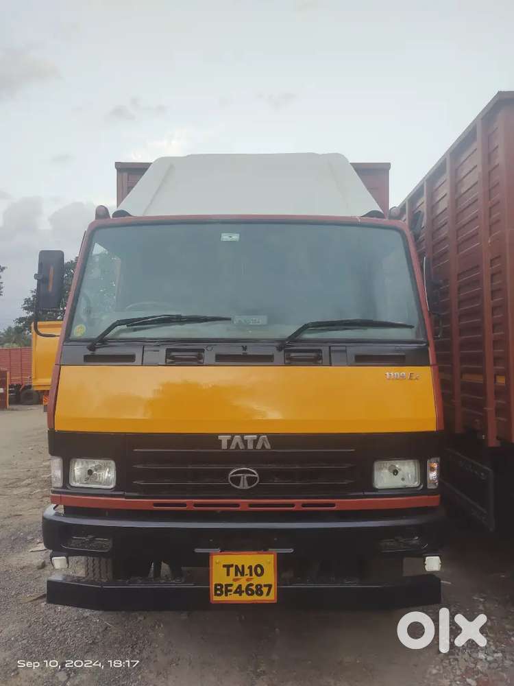 TATA 1109  19feet