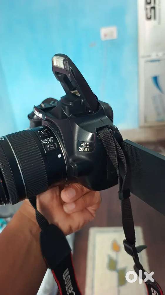 CANON 200D mark 2