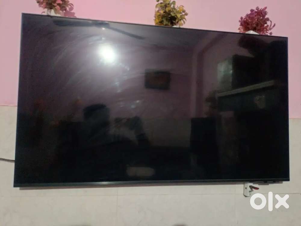 Samsung smart TV 43 inch untach box bill available