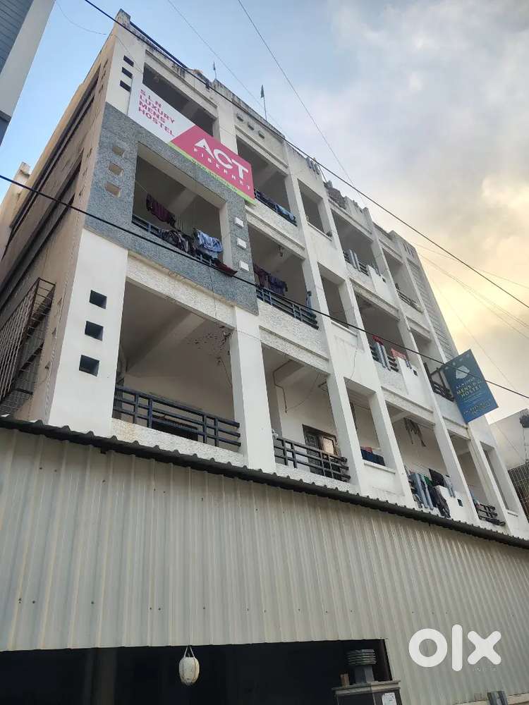 Sln luxury mens pg/hostel