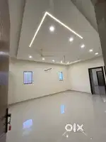 3 bhk spacious flat with lift, store and covered car parking near pkl