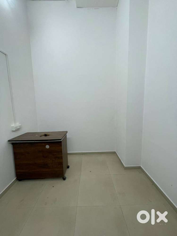Office For Rent In Malad West