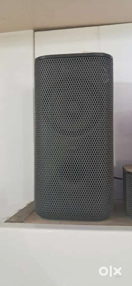Sony HT- S20R 5.1 Dolby Digital Home Theatre
