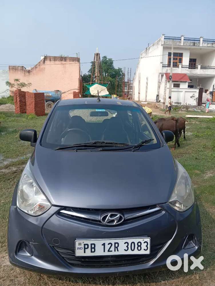 Hyundai EON 2012 Petrol 70000 Km Driven