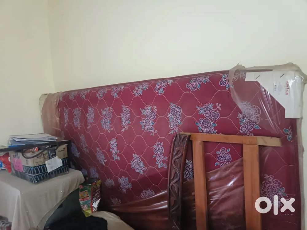 Double bed mattress from kurl on company