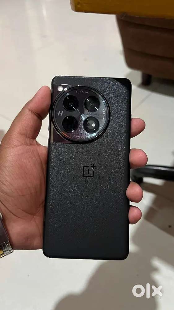 One Plus 12  -512 GB