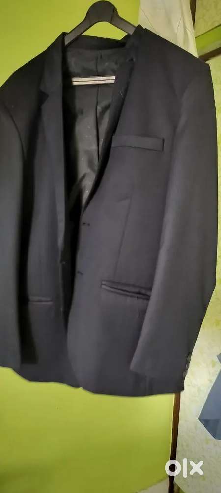 BRAND NEW BLAZERS WITH FORMAL TROUSER