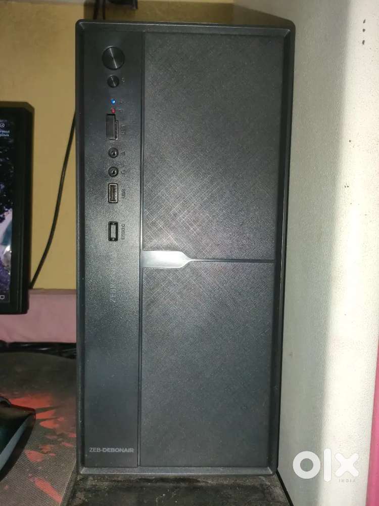 Desktop computer 15 day old with warranty
