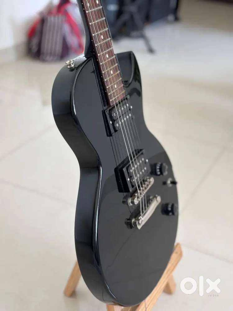 Electric guitar and AMP