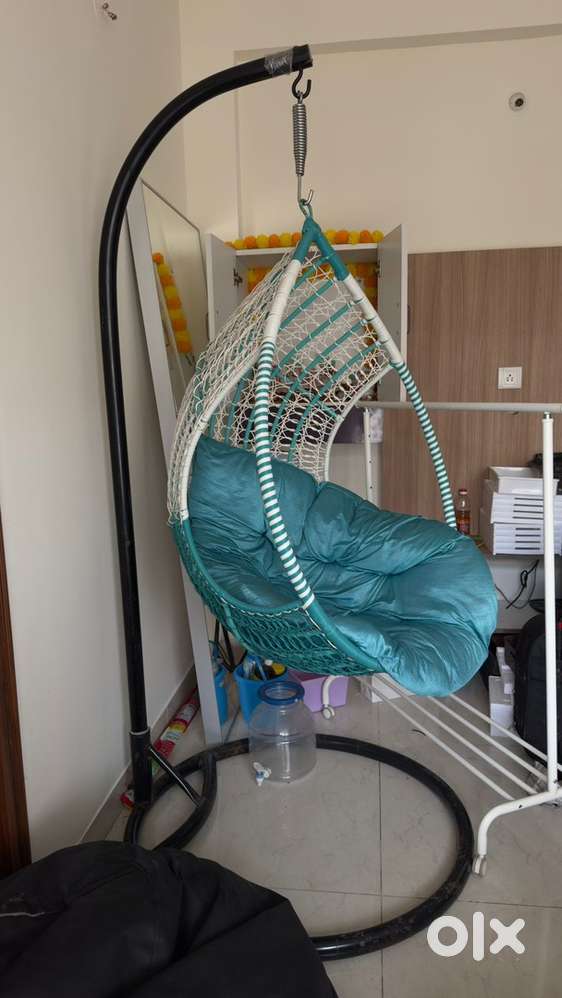 Hanging swing Jhoola with stand