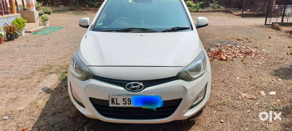 Hyundai i20 Asta 1.4 CRDI with AVN 6 Speed, 2012, Diesel