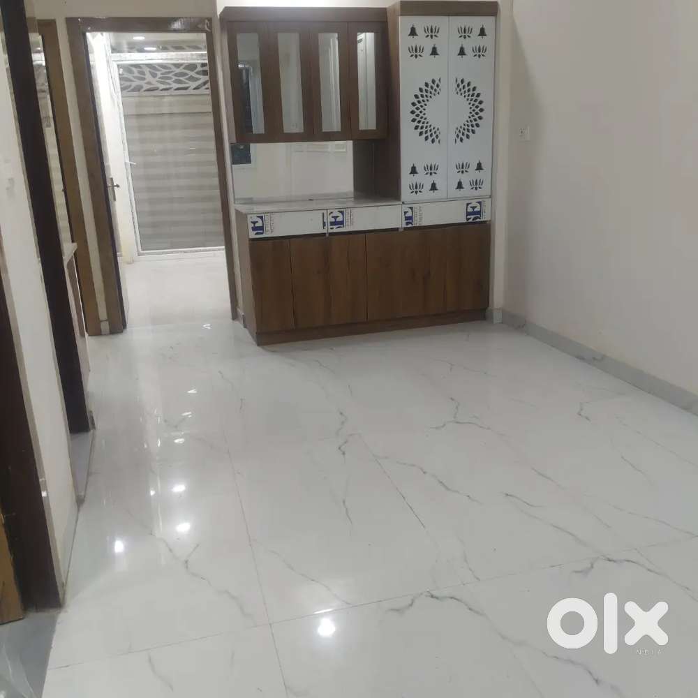 Ready to shift 3bhk  with luxurious flat proper ventilated  for sale