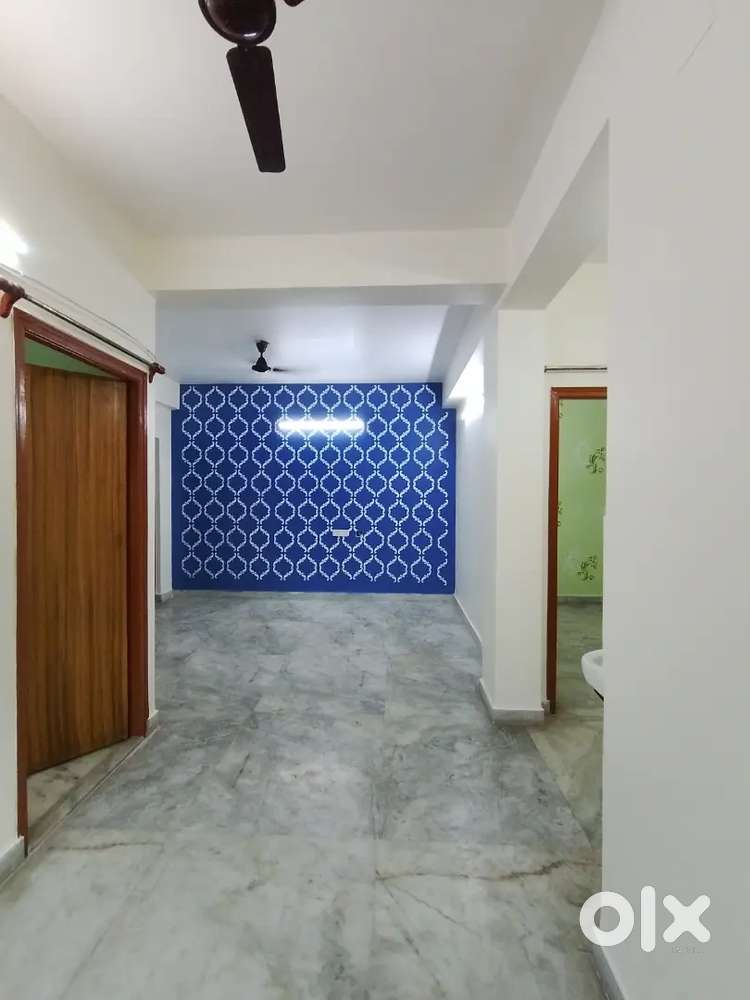 2 bhk flat Rent in picnic garden Tagore Park