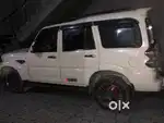 Mahindra Scorpio 2015 Diesel 150000 Km Driven