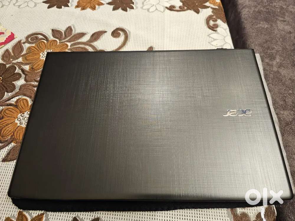 Acer E15 series  mind condition  16gb Ram  1TB HDD + 512 GB SSD