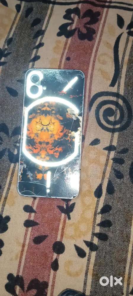 Nothing phone 1  5 g 8/128 me