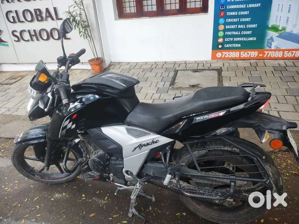 TVS - Apache RTR 4V - 160CC