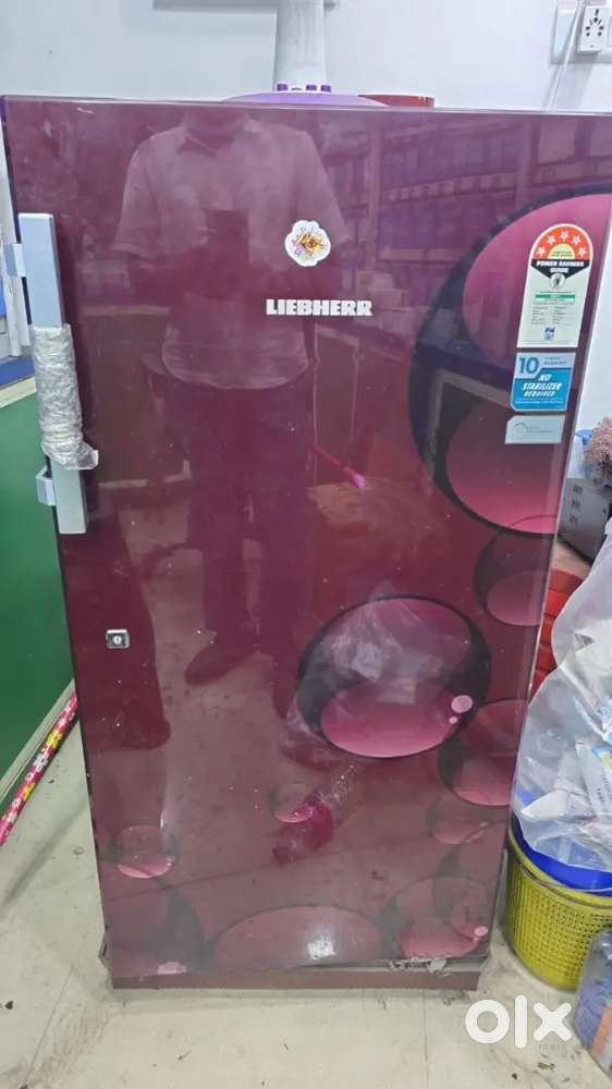 Fridge, camera, tv, computer,