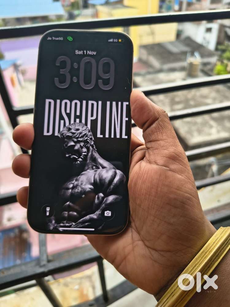 Indian Iphone 16 pro (desert titanium 128gb)