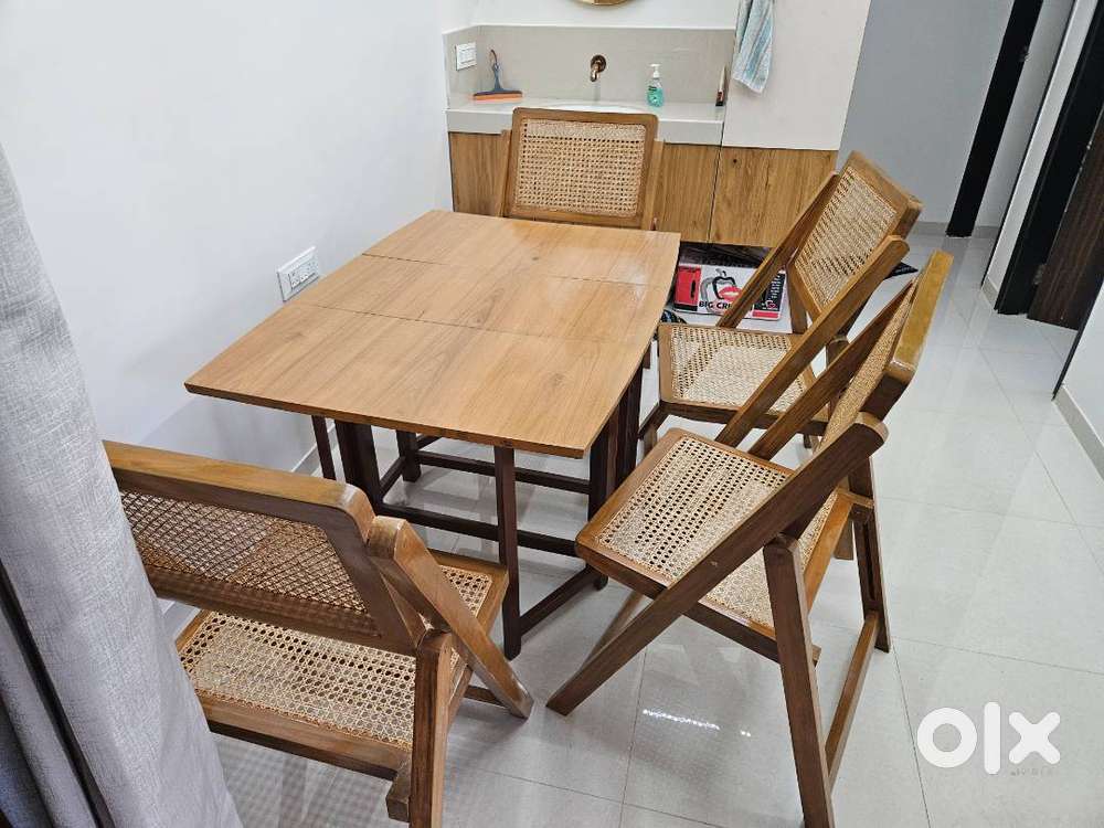 New foldable 4 seater wooden & rattan dining set