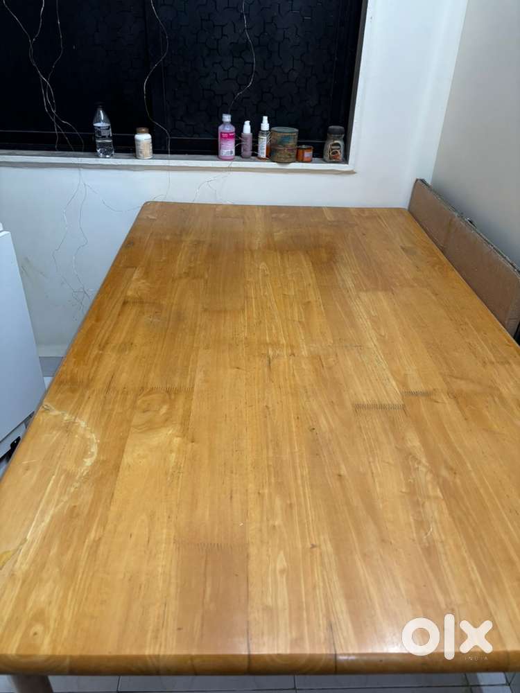 6 ppl , malaysian dining table