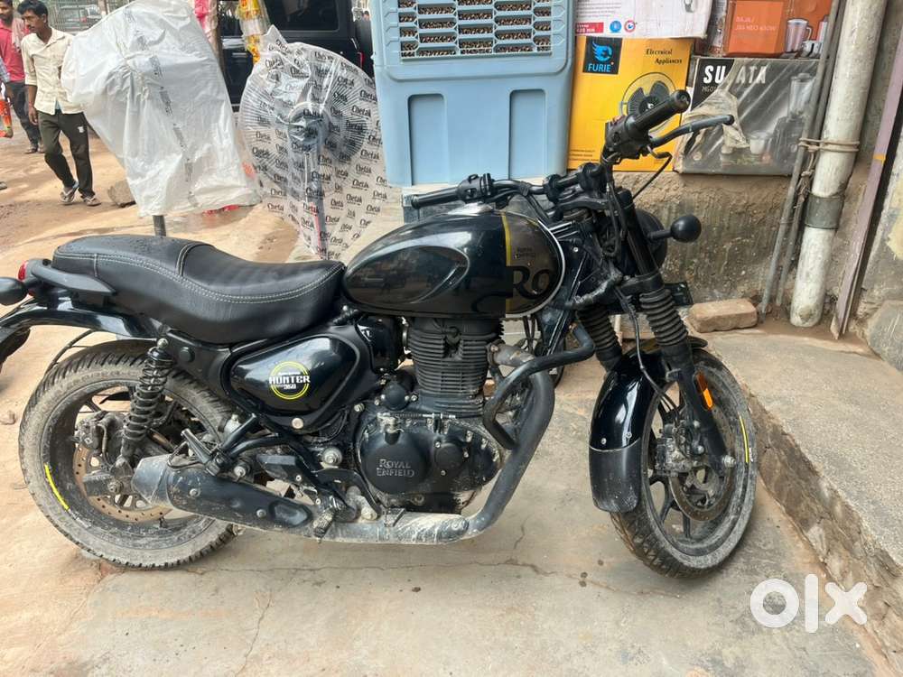 2 keys, Self start, non accident, scratch less,