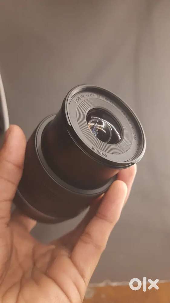Canon RF 18-45mm f/4.5-6.3 Lens – New Condition Just 7 Months Old