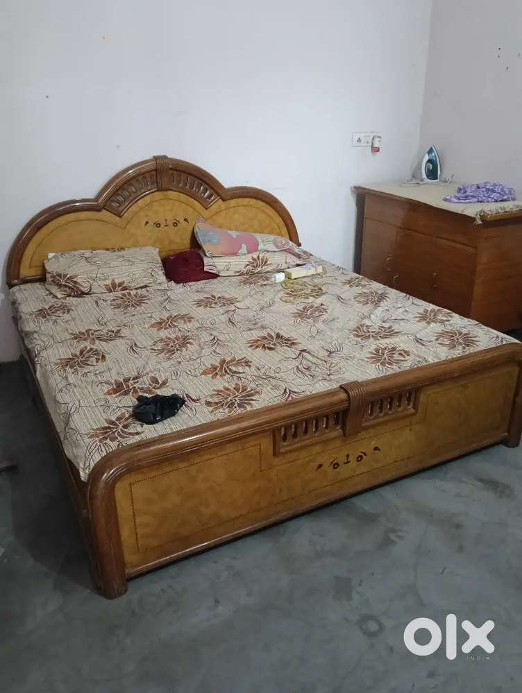 Double bed