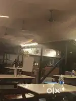 Restaurant cashier