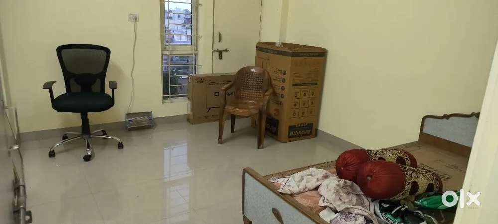 A room for two girls like a PG