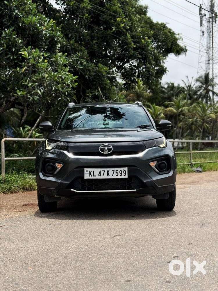 Tata Nexon 1.2 Revotron XM (S), 2022, Petrol