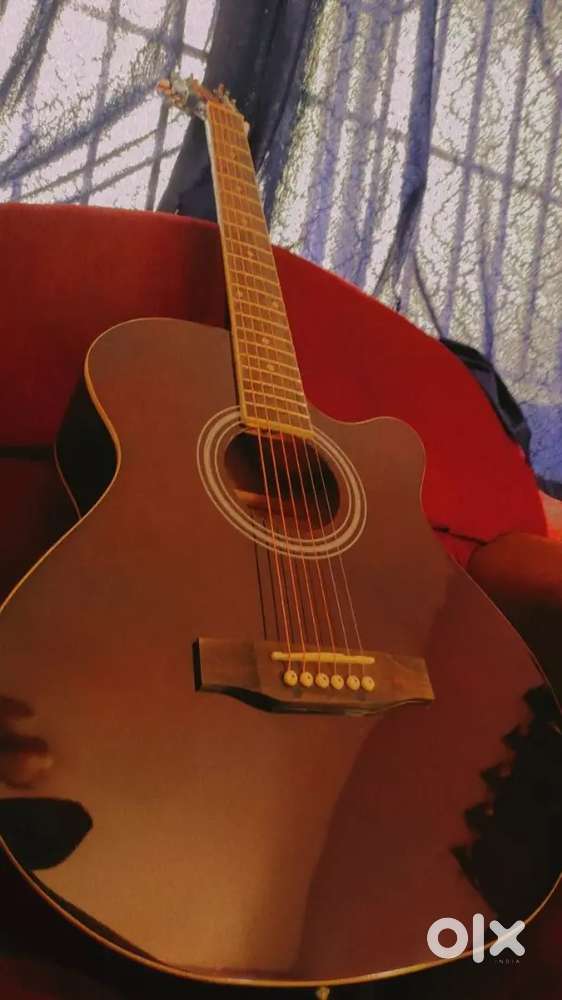 Kadence Frontier Acoustic Guitar for Sale – Excellent Condition!