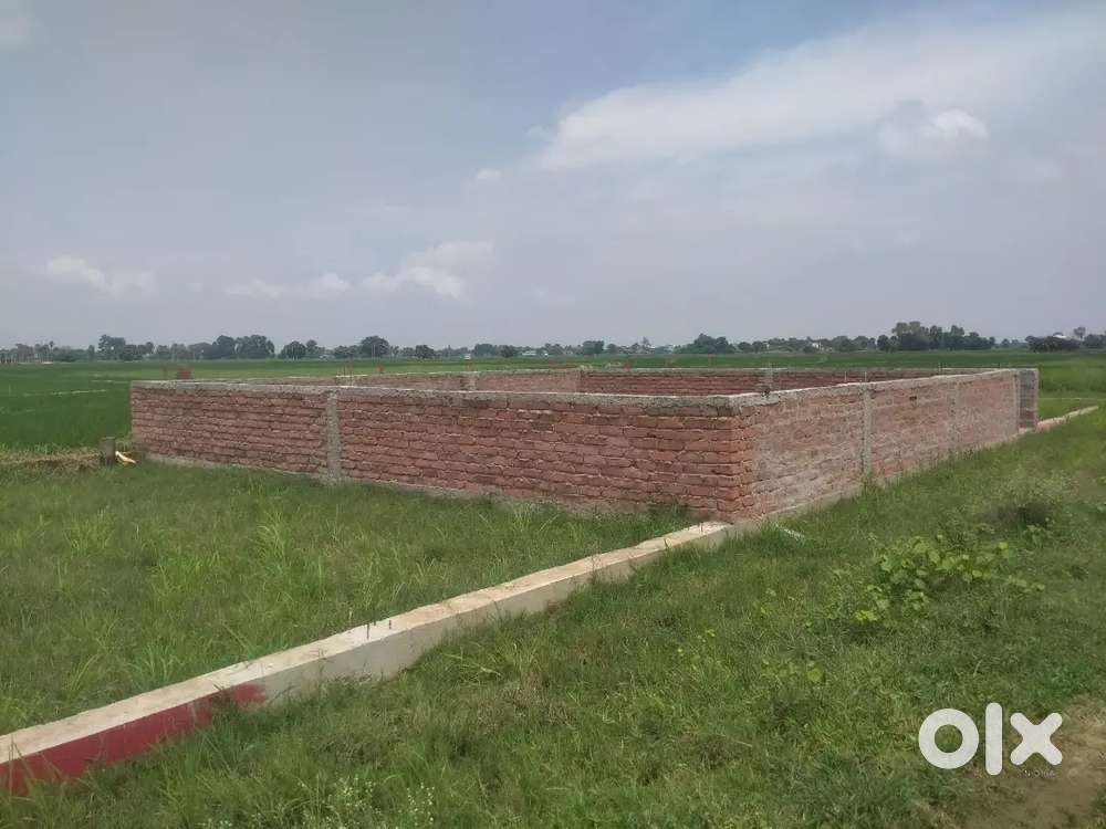 अब समय आ चुका है अपने खुद की जमीन पर

सपनों का घर बनाने का