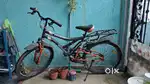 Hero Cycle with new tyres