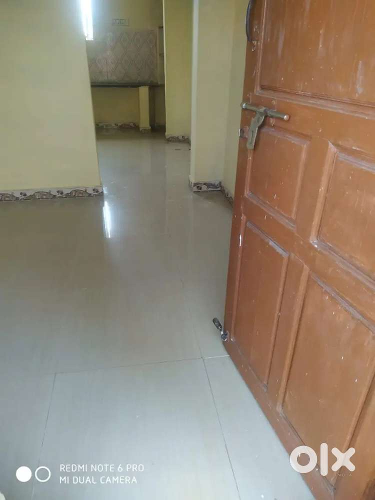 Vijayakumar rent 4000