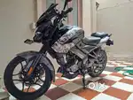 Bajaj Pulsar NS200 (Contact: 0521671239 - WhatsApp Only)