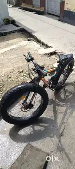 Urban terrain fat bike