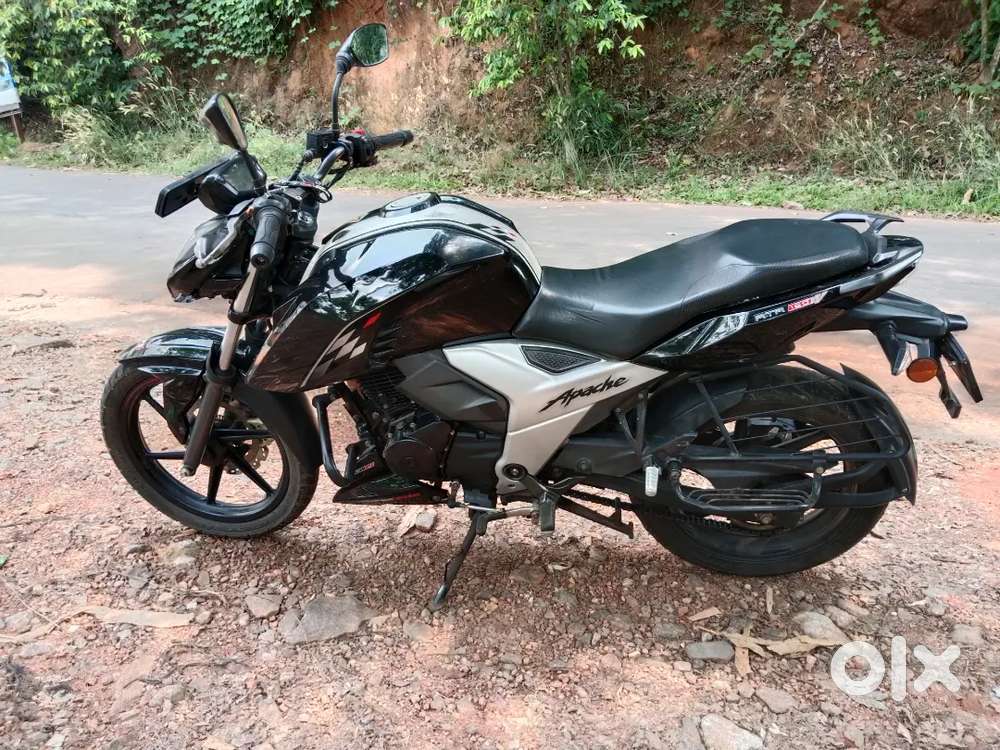 Shwroom condition, new tyres, enginoil, second owner