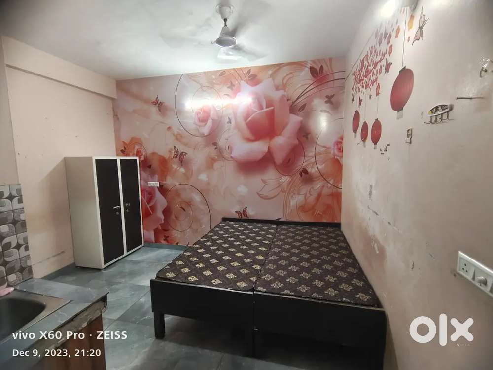 Independent rooms and Pg for only girls in landran road kharar