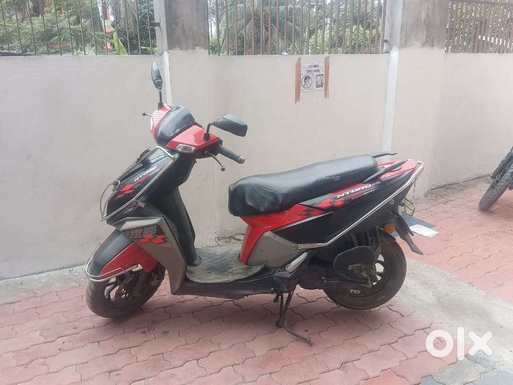 TVS ntroq 125