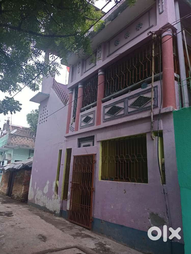2 storey building with 5 flats available for sale