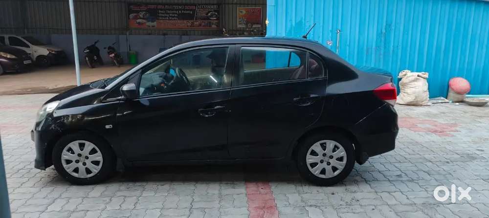 Honda Amaze 2013