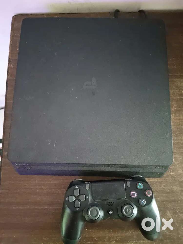 PS 4 slim 1TB variant exchange available