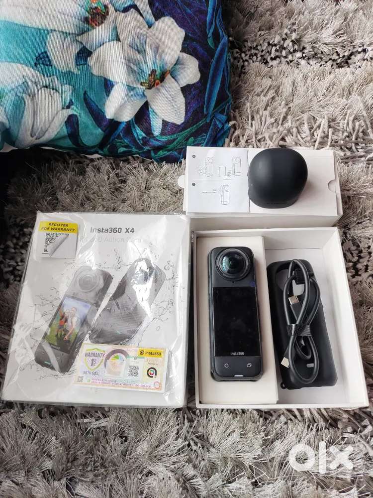 Insta 360 x4