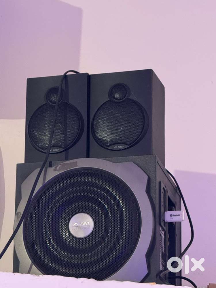F&D 2.1 Bluetooth speakers with subwoofer