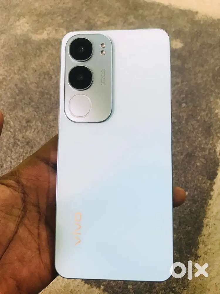 Vivo y29 5g 6gb ram storage 128gb